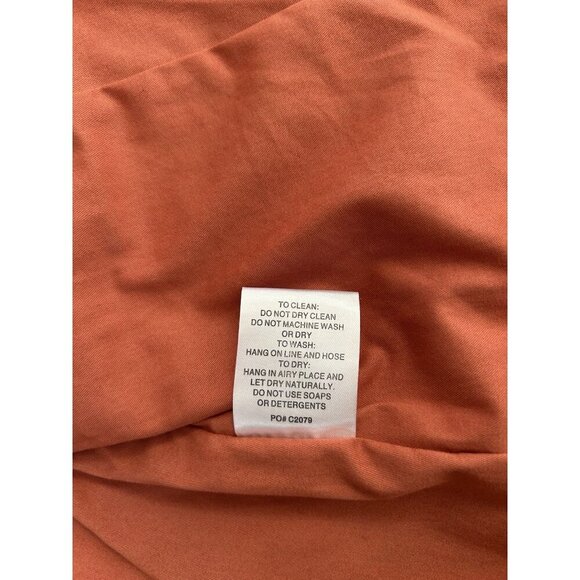 Outback Trading Company Women's Oilskin Quilted Vest Rust Size 2X Waterproof - Picture 10 of 12